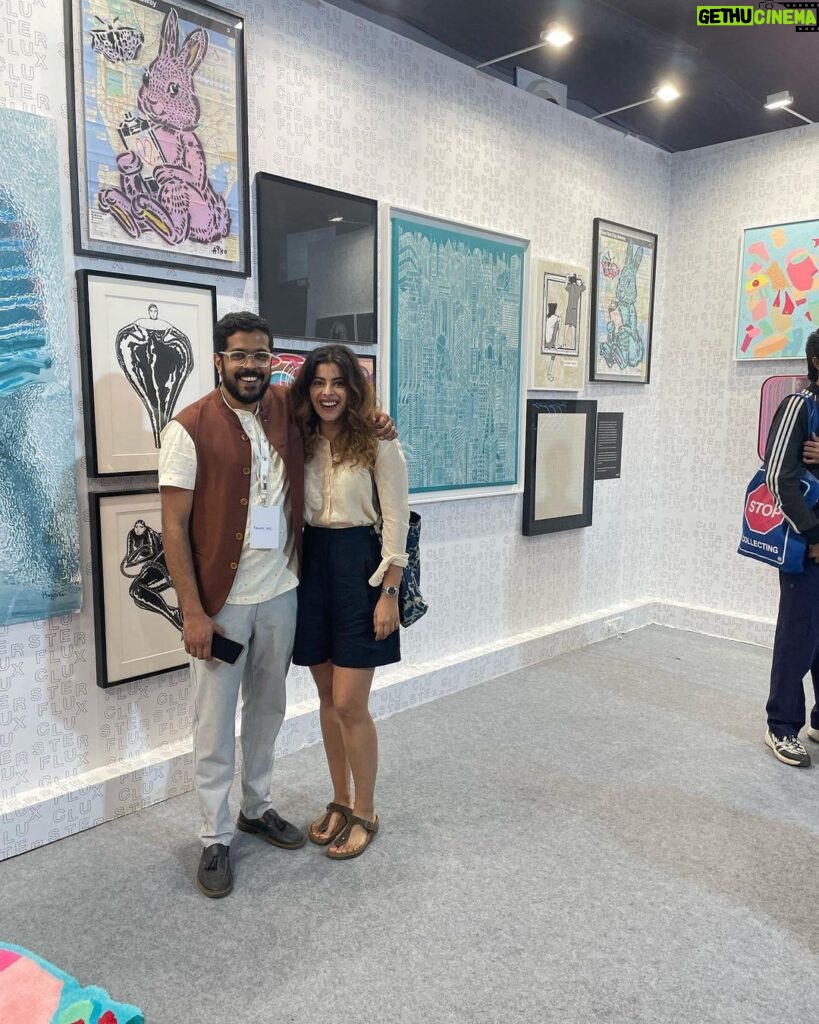 Anisha Victor Instagram - Art Date at @artmumbaiofficial last weekend 🖼️ #art #artfest #amritashergil #artmumbai Mahalaxmi Race Course