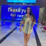 Anita Hassanandani Instagram - Dolled up for the premiere of #thankyouforcoming A chick flick that cannot be missed😍 Loved every bit of @bhumipednekar @shehnaazgill @kushakapila @dollysingh #Rabya was mind blowing 😍 Styled by everyone’s hot fav @natashaabothra Quirky jacket by @mashbymalvikashroff ⚡️ Styling team @mausmi_mitra_ @styledbypritimehta Chain @dripproject.co Ring @diora.india