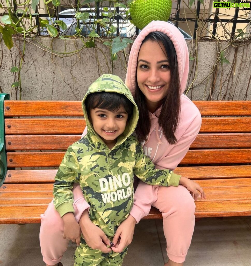 Anita Hassanandani Instagram - Aaravv’s winter days are filled with adorable giggles, playful hide-and-seek indoors, and heartwarming cuddles. Wrapped in the warmth of his snug winter wear from @firstcryindia , every moment becomes a chapter in our winter story. Aaravv’s eyes light up with the sheer delight of the season and these precious moments captured in our comfy winter ensembles are a testament to the magic of this season. Use code: WINTERJOY for an exclusive 50% off on fashion and an amazing 45% off on everything else. Shop now at FirstCry and let the magic of winter unfold in style! #firstcrywinterfashion23 #winterswithfirstcry23 #firstcrywintercollection23 #Firstcryfashion #FirstcryIndia #FussNowAtFirstCry #firstcrykidswinterfashion #kidswinterfashion
