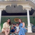 Anita Hassanandani Instagram – Life with kids is all bout reliving your childhood with them!
All things I didn’t do then fulfilling now 
Making best memories @imagicaaworld with my favs @rishaantejwaney @poojatejwani88 @aaravvreddy @kavitahassanandani 
Thank you for a fab stay @novotelimagicaa