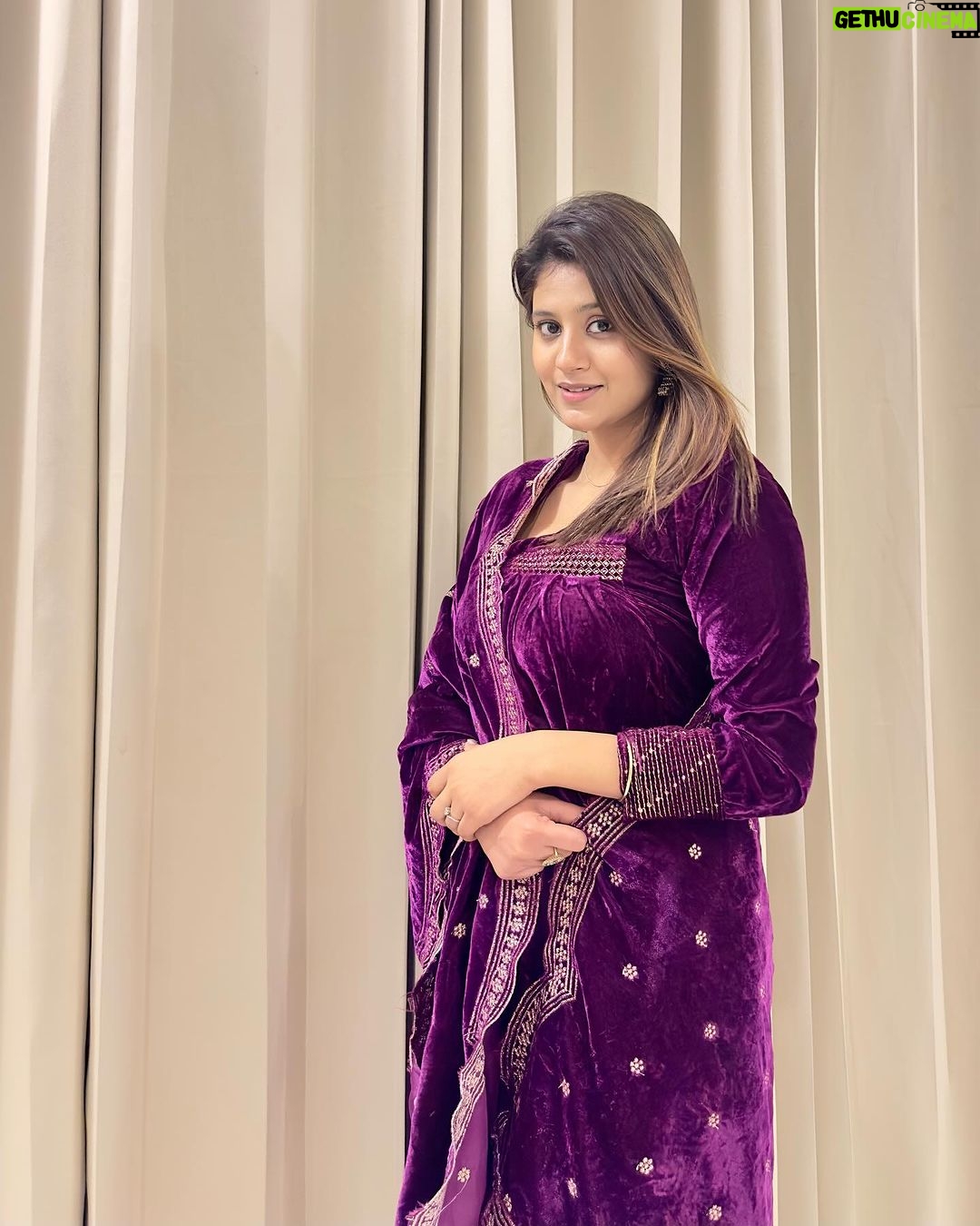 Anjali Arora Instagram - Kuch khena chahoge? ☺️ #anjaliarora