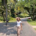 Anjali Tatrari Instagram - One take 🐒 (Not by choice but the other person’s patience 😒) #anjalitatrari #goa #trend The St. Regis Goa Resort