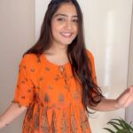 Anjali Tatrari Instagram - We all have a hidden Geet inside us, mine not so hidden 🤣 Ps - For the biggest @imtiazaliofficial fan that i am 🥺♥️ #anjalitatrari #lipsync #jabwemet #trendingreels