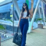 Anjali Tatrari Instagram – See you in a bit Delhi ✈️ 

#anjalitatrari #travel Mumbai Chatrapati Shivaji Aiport T1