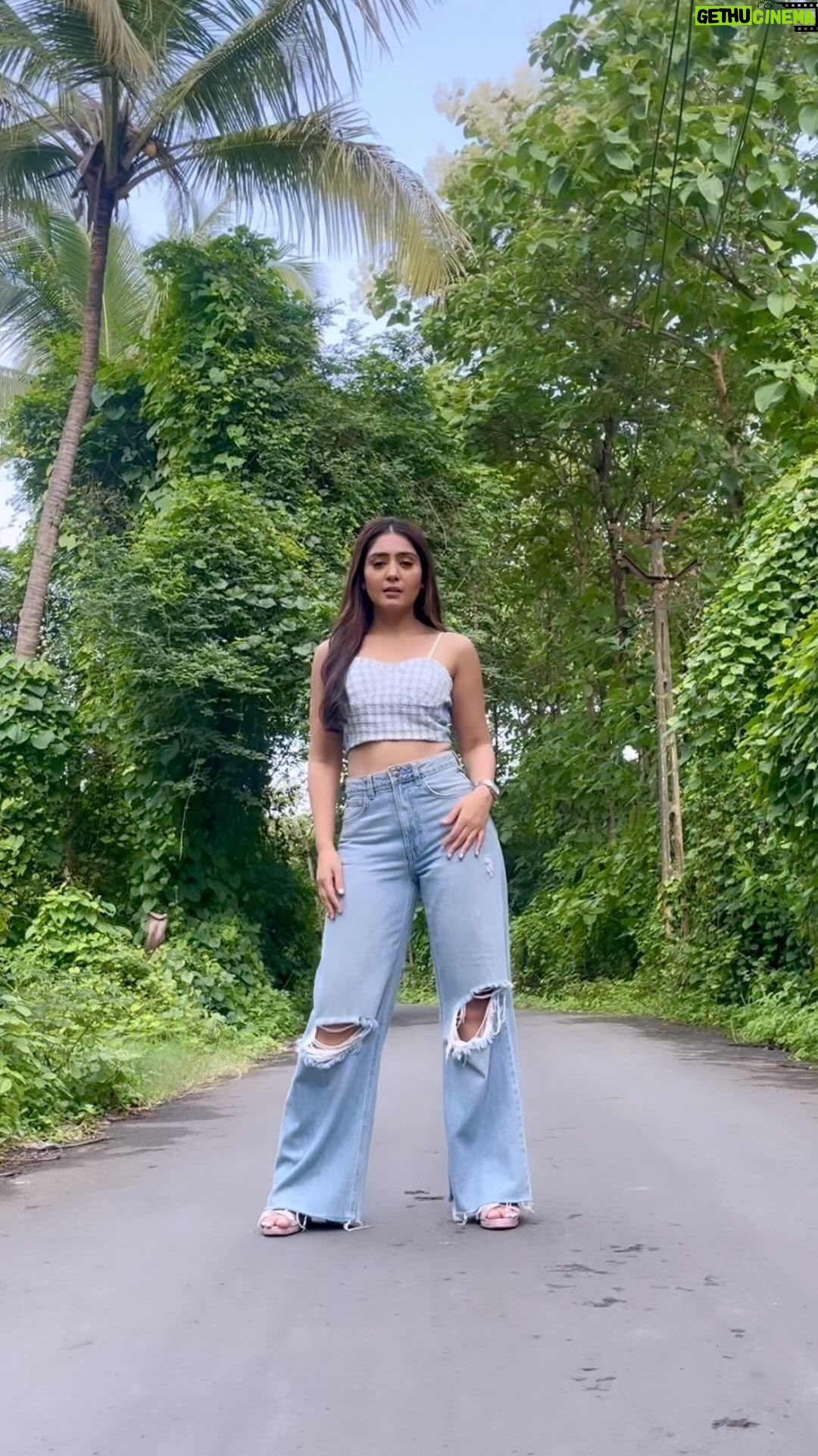 Anjali Tatrari - 58.3K Likes - 🤷🏼♀️
#anjalitatrari
