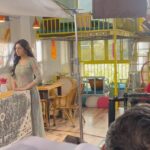 Anjali Tatrari Instagram - Shuru se shuru karte hai! Moving to a new place to look tests to shooting to seeing my hoardings all over to health going for a toss every second week to getting so much love and acknowledgement from everyone 🥹 What a journey man! I’ll be honest this show has been the most hectic show for me ever but as it’s rightly said you only take the good memories along :’) And today as we have completed 100 episodes and now when i look back all i can take forward is only and only good memories:’) @sktorigins For always motivating me to do better and making me see the brighter side! Your energy is contagious 🧿 Extremely thankful for giving Yuvika Mahajan so much love and appreciation ♥️🧿 Video dump part 1 as we complete 100 episodes 💯 Next dump when we hit 500 😉🧿 Kudos to the entire team for all the endless efforts! 10 MATLAB VANSHAJ 😍 #vanshaj #anjalitatrari #vanshajonsonysab #sonysab #100 #100episodes #love #actor #swastik