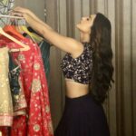 Anjali Tatrari Instagram - 🧿 💄 @akash_makeupartist 💇‍♀️ @ansari_hairmakeupartist