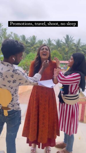 Anjali Tatrari Instagram - State of mind at the moment 😅 (I’m not complaining 🤭)

#anjalitatrari #vanshaj #yuvikamahajan #promotions #travel
