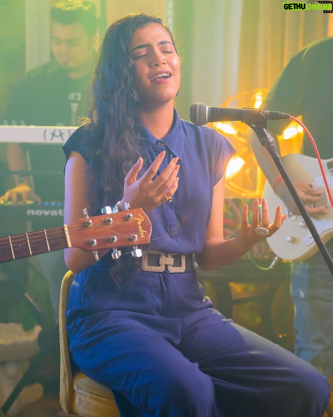 Ankita Bhattacharyya Instagram - Ek poshla Brishti 🌧️ Link In Bio ❤️👆🏻