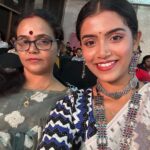 Ankita Bhattacharyya Instagram - Sananda তিলোত্তম ❤️ Thank you Sananda r puro team ke R @moumitasarkarroy Boudi ke amader etto Shundor ekta evening e invite korar jonno 🫰🏻🥰