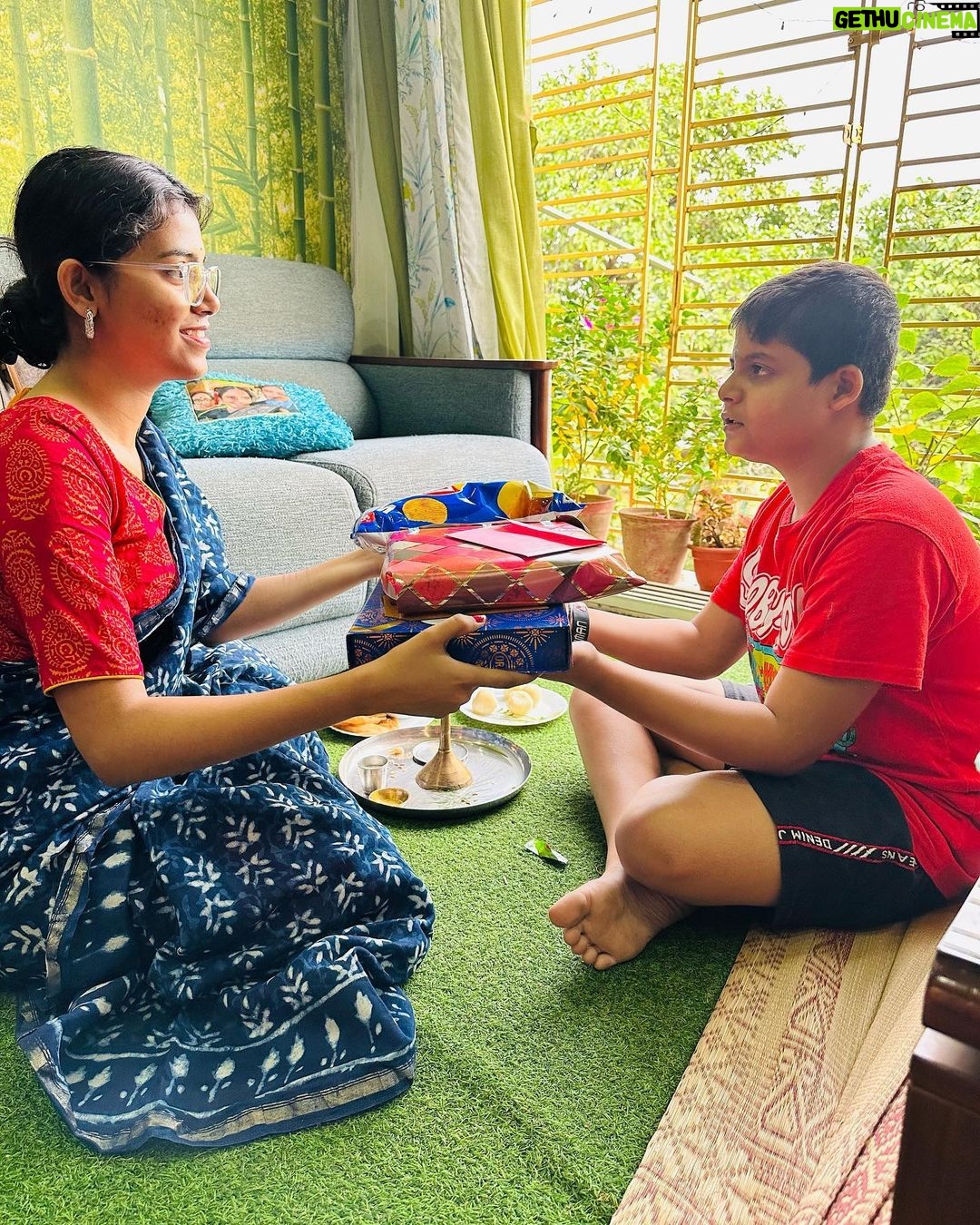 Ankita Bhattacharyya Instagram - শুভ ভ্রাতৃদ্বিতীয়া ❤️ #Bhaifota #bhaiduj❤