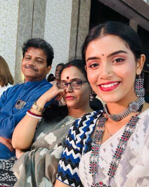 Ankita Bhattacharyya Instagram - Happy teachers Day ❤️🙏
Proman r Bhalobasha Neben 🙏❤️