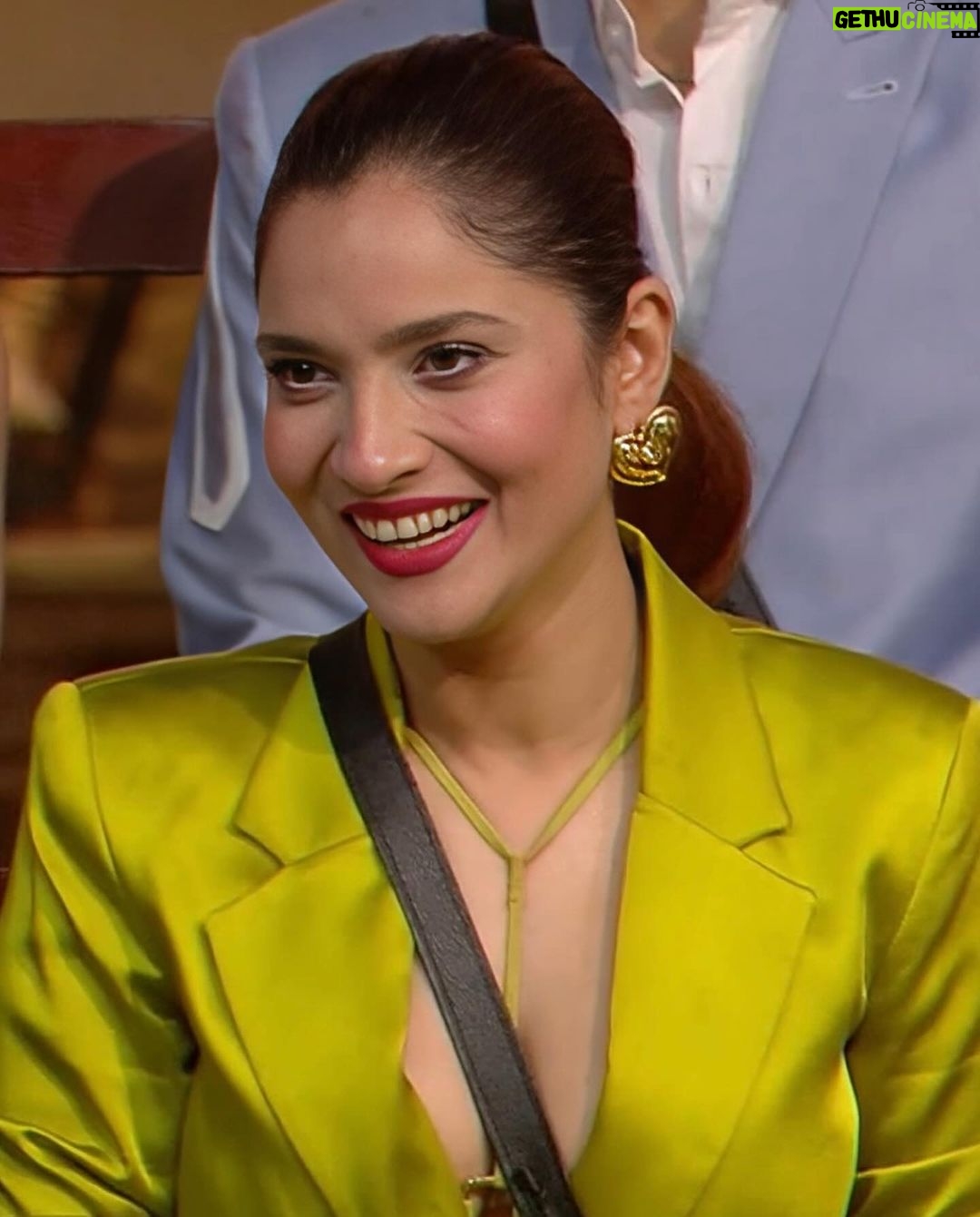 Ankita Lokhande Instagram - Bringing her own lime light β¨π Top: @savlamba π @womencode.in Styled By: @hemlataa9 @stylebyhemlataa Assisted By: @saloni142_ @colorstv @beingsalmankhan @officialjiocinema @endemolshineind #AnkitaLokhande #Ankita #AnkitaIsTheBoss #BiggBoss #BB17 #DilDimaagAurDum #Colors #SalmanKhan #JioCinema