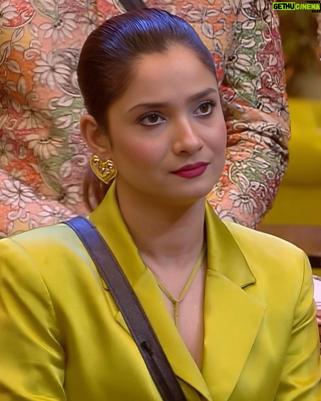 Ankita Lokhande Instagram - Bringing her own lime light β¨π Top: @savlamba π @womencode.in Styled By: @hemlataa9 @stylebyhemlataa Assisted By: @saloni142_ @colorstv @beingsalmankhan @officialjiocinema @endemolshineind #AnkitaLokhande #Ankita #AnkitaIsTheBoss #BiggBoss #BB17 #DilDimaagAurDum #Colors #SalmanKhan #JioCinema