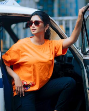 Ankita Mallick Instagram - My kinda Sunday 💫💖
.
.
#sunday #sundayfunday #streetstyle #casual #ootd #fashion #instagood #instagood #instafashion #explore #love