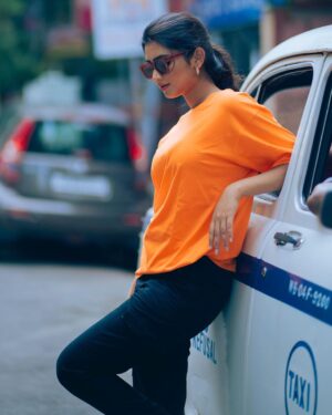Ankita Mallick Instagram - My kinda Sunday 💫💖
.
.
#sunday #sundayfunday #streetstyle #casual #ootd #fashion #instagood #instagood #instafashion #explore #love