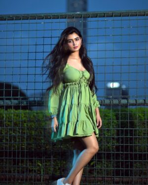 Ankita Mallick Instagram - Fall into weather!!🌧️♥️

#monsoon #rain #instagood #instagram #kolkata