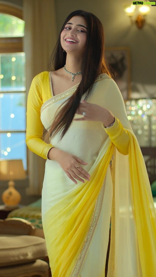 Ankita Mallick Instagram - অপেক্ষার অবসান , এসে গেছে “Garnier পুজোর শোস্টপার Season 2 ". আপনি হয়ে যেতে পারেন এই পুজোর "Garnier পুজোর শোস্টপার" in association with #ZeeBangla, আর পেয়ে যেতে পারেন 1 লাখ টাকা জেতার সুযোগ ! আজই আপলোড করুন আপনার পুজোর সেলফি -www.garnierpujorshowstopper2023.com এ। অথবা চলে যান আপনার কাছের Garnier Zee Bangla Kiosk এ, তা ছাড়াও আমরা থাকছি Maddox Square এ 18th অক্টোবর থেকে 23rd অক্টোবর । এবার পুজোয় আপনিও হয়ে উঠুন "Garnier পুজোর শোস্টপার"! T&C: https://garnierpujorshowstopper2.blogspot.com/2023/10/terms-and-conditions-garnier-pujor-show.html #GarnierPujorShowstopper #GPS2023