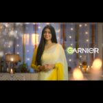 Ankita Mallick Instagram - অপেক্ষার অবসান , এসে গেছে “Garnier পুজোর শোস্টপার Season 2 “. আপনি হয়ে যেতে পারেন এই পুজোর “Garnier পুজোর শোস্টপার” in association with #ZeeBangla, আর পেয়ে যেতে পারেন 1 লাখ টাকা জেতার সুযোগ ! আজই আপলোড করুন আপনার পুজোর সেলফি -www.garnierpujorshowstopper2023.com এ। অথবা চলে যান আপনার কাছের Garnier Zee Bangla Kiosk এ, তা ছাড়াও আমরা থাকছি Maddox Square এ 18th অক্টোবর থেকে 23rd অক্টোবর । এবার পুজোয় আপনিও হয়ে উঠুন “Garnier পুজোর শোস্টপার”! T&C: https://garnierpujorshowstopper2.blogspot.com/2023/10/terms-and-conditions-garnier-pujor-show.html #GarnierPujorShowstopper