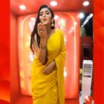 Ankita Mallick Instagram - পুজো শুরু 🌸 ম্যাডক্সে ‘মহাপুজো’ থেকে #FacebookLive -এ ZEE বাংলা! #DurgaPuja2023 #ZBMahapujo #FBDurgaPujo #ZeeBangla Maddox Square