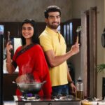 Ankita Mallick Instagram - What’s cooking….. #jagaddhatri #swayambhu #zeebangla #blues #smile #instagram #instagood #instadaily