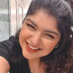 Anshula Kapoor Instagram – Chubhti jalti garmi ka mausam aaya! ☀️😰

It’s toooo hot outside, so we’re gonna wear the damn shorts and just be comfortable. Skin moves & jiggles; and it’s fine to have hair on your legs! Yes, it’s normal. So we’re not going to let any of that stop us from beating the heat. Right? Right!! 🫶🏽