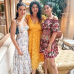 Anshula Kapoor Instagram – Sunday shenanigans 💛💃🏽