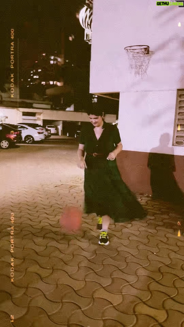 Anshula Kapoor Instagram - Channeling my inner Anjali today, because what better way to celebrate #25yearsofkuchkuchhotahai ππ (Coz sometimes you just want to have some fun without overthinking what youβre wearing π€!)