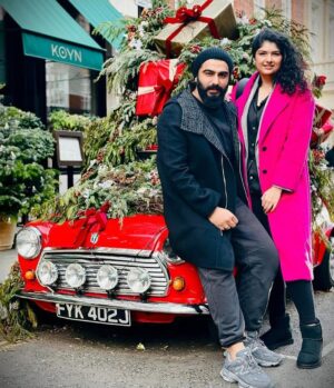 Anshula Kapoor Instagram - All I wanted for Christmas were Churos with my number 1 human @arjunkapoor 🎄❤️ #MissionAccomplished #WhereThemEyesAt