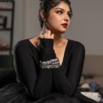 Anshula Kapoor Instagram - Can you tell black is my favorite colour? 🖤 Styled by @shereenlovebug Style team @jahnavi.kothari Hair by @ruchithakur.5 Makeup by @goldandglittr Bodysuit: @shopmonokrom Skirt: @brindasneha Jewellery : @amrapalijewels Photographed by @sunnychothaniphotography Managed by @niharika_bhanushali