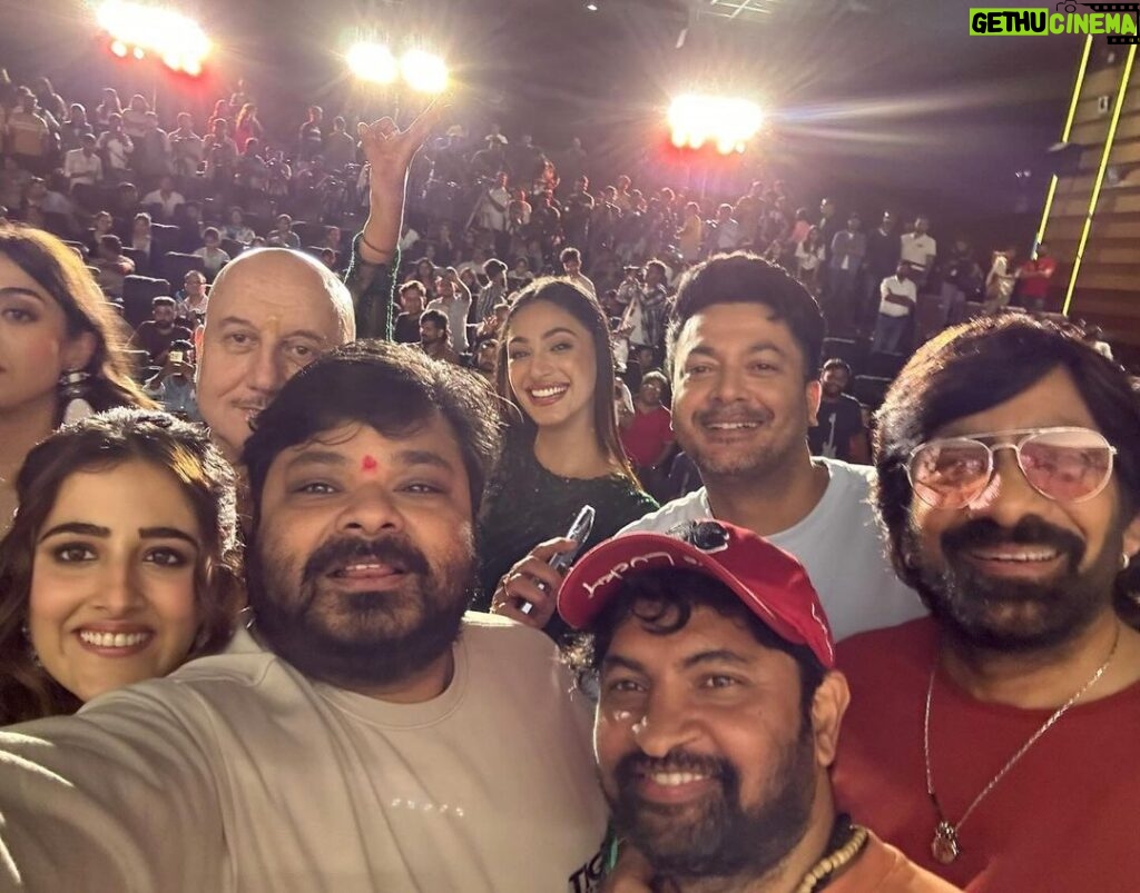 Anukreethy Vas Instagram - Team TIGER NAGESHWAR RAO in All smiles after it’s roaring blockbuster 🐅❤❤🙏 . Thank you to each and everyone for all the love you’ve shown us 🙏 . A special thanks to media and every movie reviewer who took the time out to say a few nice words about our film 🍿❤🙏 . . @abhishekofficl @aaartsofficial @dirvamsikrishna a huge congratulations 🙌 more to come ❤🥳 . . @raviteja_2628 @anupampkher @senguptajisshu @renuudesai it’s been an honour 🙏❤ . . #tollywood #tollywoodactress #tollywoodcinema #kollywood #anukreethyvas #raviteja #anupamkher #nupursanon #tigernageswararao #trending #explore Hyderabad