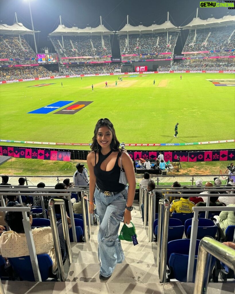 Anukreethy Vas Instagram - World Cup 2023 🏆 🏏 . South Africa vs Pakistan 🌼 . . #worldcup #worldcip2023 #chepauk #chepaukstadium #bleedblue #india #cricket #anukreethyvas Chepauk Stadium