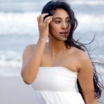 Anukreethy Vas Instagram – Capturing moments of grace and tranquility as the sun kisses the horizon 🌅🌊🤍
.
.
Pc @kilaruness 📸 

#GoldenHourGlow #SeasideElegance #SunsetDreaming #OceanSerenity #NaturePortrait #SunsetMagic #ByTheSea #BeautifulSunset #BeachBeauty #SerenadeByTheSea #CoastalCharm #SunsetVibes #DreamyDays #WhitedressMoment #SeasideGoddess #CapturedByTheSea #SunsetReflections #EternalSunset #SeascapeMagic #ChasingSunsets #kilarunessclicks #kollywood #kollywoodcinema #kollywoodactress #tollywood #anukreethyvas #explorepage @coralbeachresortmahabalipuram Bay Of Bengal