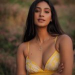Anukreethy Vas Instagram – Last from this series 🌻🌼☀️
.

A burst of yellow in the golden hour, where smiles and flowers bloom. 🌻🌼☀️
.
Captured by @kilaruness 📸 
.
#goldenhour #flowers #anukreethyvas #photography .
#goldenhour #goldenhourmagic #smileandshine #yellow #anukreethyvas #tollywood #tollywoodactress #kollywood #kollywoodcinema #kollywoodactress #photography Hyderabad