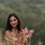 Anukreethy Vas Instagram - Watching sunsets enjoying the golden hour amidst flowers is one of my favourite things to do 🌅 🌺 🌷 . Last from this series I promise 🙈 . Captured by @kothapalli.bhaskar 📸 . Dress from @labelritukumar 👗 . #sunset #goldenhour #anukreethyvas #kollywood #kollywoodcinema #kollywoodactress #tollywood #tollywoodactress #trending #explore #explorepage Hyderabad