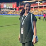 Anupama Gowda Instagram - KCC day with my people and you lovely audience =fun ♥️ Outfit : @zara (so many asked me about this fit ) @_raaghava @tejukranthi @krishithapanda Bangalore, India