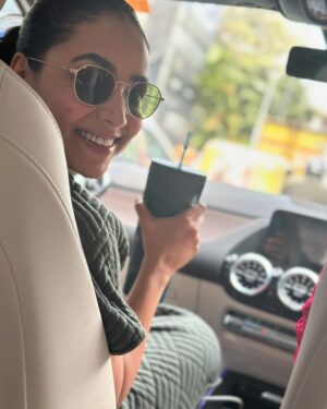 Anupama Gowda Instagram - KCC day with my people and you lovely audience =fun ♥️

Outfit : @zara (so many asked me about this fit ) 

@_raaghava 
@tejukranthi 
@krishithapanda