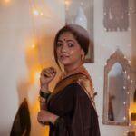 Anupama Gowda Instagram - Put on a strong face they said, But I smiled and I continue to smile 😊 Saree: @mysoresilksareesss Blouse : @kalasthreebytejaswinikranthi Jewellery: My smile 😛 PC: @raghavstudios Bangalore, India