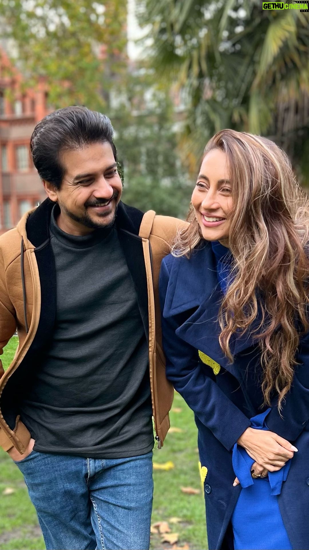 Anusha Dandekar Instagram - Exclusive : The BTS Fun ... When We Are In Mood To Groove... ------------- #BaapManus #InCinemasNow #AnandPanditMotionPictures @anandpanditmotionpictures Presents #GoosebumpsEntertainment @goosebumpsent1 Production Introducing #KeyaIngle | @iamcutelittlekeya Starring - #PushkarJog | @jogpushkar #AnushaDandekar | @anushasdandekar #KushalBadrike | @badrikekushal #ShubhangiGokhale | @shubhangi.gokhale.18 Mahesh Patwardhan, Sujata Gothoskar, Ashwini Kinhikar, Shweta Patil, Tobby Sayerback, Ben Hall, Mona Kiran, Archana Tapuria, Eve Yasmin Directed By Yogesh Phulphagar | @yogeshphulphagar Produced By - #AnandPandit @anandpandit #RoopaPandit @roopa_pandit Pushkar Jog Co-Produced By - #VaishalShah | @vaishalshah7 #RahulDubey | @rahul_v_dubey Writer - Emeara | @emeara.k DOP - Sopan Purandare | @s0paan Associate Director - Amol Salunkhe Chief Assistant Director - Prajakta Dadasaheb Patil Executive Producer - Raviraj M Zingade | @ravirajzingade Line Producer - Vijay Gulwani Production Manager - Satbir Singh Diwan Costume Stylist - Amrita Karmokar Art Director - Shruti Arvind Haldipur Publicity Stills & BTS - Ranjan M Zingade Editor & Di - Bhushan Sahasrabudhe Sound Design - Vikrant Pawar Sound Recordist - Zakir Khan Make Up & Hair - Sonali Phuge, Mithun Gole & Elena Todorova Katsarova Production Coordinators - Shardul Kulkarni & Mahmed Hanslot Music - Rohan Rohan | @rohanrohanofficial Lyrics - Valay Mulgund | @valaymulgund Singer - Avadhoot Gupte Background Score: Amogh Inamdar Publicity Designer - Brijesh Dedhia Media Director - Pradnyaa Sumathi Shetty | @pradnyaasumathishetty_official ( Friends In Corporate) Digital Marketing - Abhijeet Edlabadkar | @abhijeetedlabadkar Visual Promotions - Firestarter Entertainment (Rahul Pai) Trailer Editor - Swapnil Deshpande ------------------- #BaapManusOn1September #BaapManusFilm #BaapManusMovie #Marathi #Film #Movie Dubai, United Arab Emirates