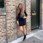 Anusha Dandekar Instagram - And it goes like this… We’ll get in your car and you’ll lean to kiss me, we’ll talk for hours and lie on the back seat… And then one random night when everything changes I won’t reply and we’ll go back to strangers… 😉😘🫠