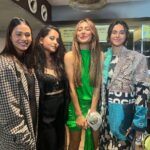 Anusha Dandekar Instagram – Did you know there are actually 4 of us sisters? 

Don’t believe me? Look closer ! 

#sistersforlife 💚😍⭐️