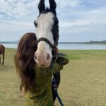 Anusha Dandekar Instagram – To hug a horse is like hugging the most pure soul on earth… 🐴❤️

@thebackwatersanctuary where my incredible bestie helps these beautiful souls run free. ✨ ❤️