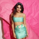 Anusha Dandekar Instagram - When your eyes are the perfect accessory to your outfit…. 🩵🩷🩵 Photos: @shrutisbagwe Outfit: @papadontpreachbyshubhika Hair: @mithun.gole