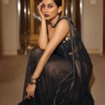 Anusha Dandekar Instagram - Nothing my eyes can’t tell you… are you listening? 🖤🖤🖤 Photos by: @shrutisbagwe Dress: @gavinmiguelofficial @gavinmiguel7 Jewels: @curiocottagejewelry Hair: @hamidahairartis Assisted by: @mithun.gole Management: @hcmediamgmt @hansichika assisted by @muskaan__k Event: @filmfare