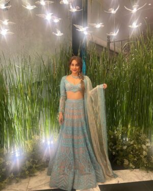 Anusha Dandekar Instagram - If this was my fairytale story, what would my princess name be? 💖

Outfit: @falgunipeacock @shanepeacock @falgunishanepeacockindia 
Jewelry💎 : @curiocottagejewelry 
Hair by: @watercoloursalon @_prettiest_soul7_ @nidapatel @aysha_hooda