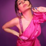 Anusha Dandekar Instagram - Since it’s Barbie season! 🩷🩷🩷 This Gorgeous dress by, @gavinmiguelofficial @gavinmiguel7 👗🩷 Jewels: @curiocottagejewelry Shot by: @shrutisbagwe 📸💛 Hair by: @hamidahairartis 🧡 Makeup & Styling by ME! 🫠 My assistant: @mithun.gole 🩵 Event: @gqindia 🩷 Management: @hcmediamgmt 🩶 @hansichika assisted by @muskaan__k