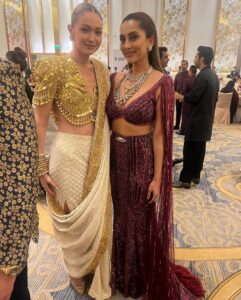 Anusha Dandekar Instagram - It’s true, someone’s inner beauty makes them even more beautiful! @gigihadid all love, so nice to meet you ❤️☀️❤️ #girlcrush 🫠 @nmacc.india 💎