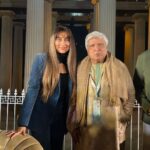 Anusha Dandekar Instagram - I’ve been blessed to share the stage with some extraordinary people… I’ve just never felt this overwhelmed by someone before… @jaduakhtar is the most awe-inspiring & thought provoking, brilliant human being I’ve ever met… and as a special bonus I now get to call him family. My mind is opened & my heart is so full… ❤️🫠