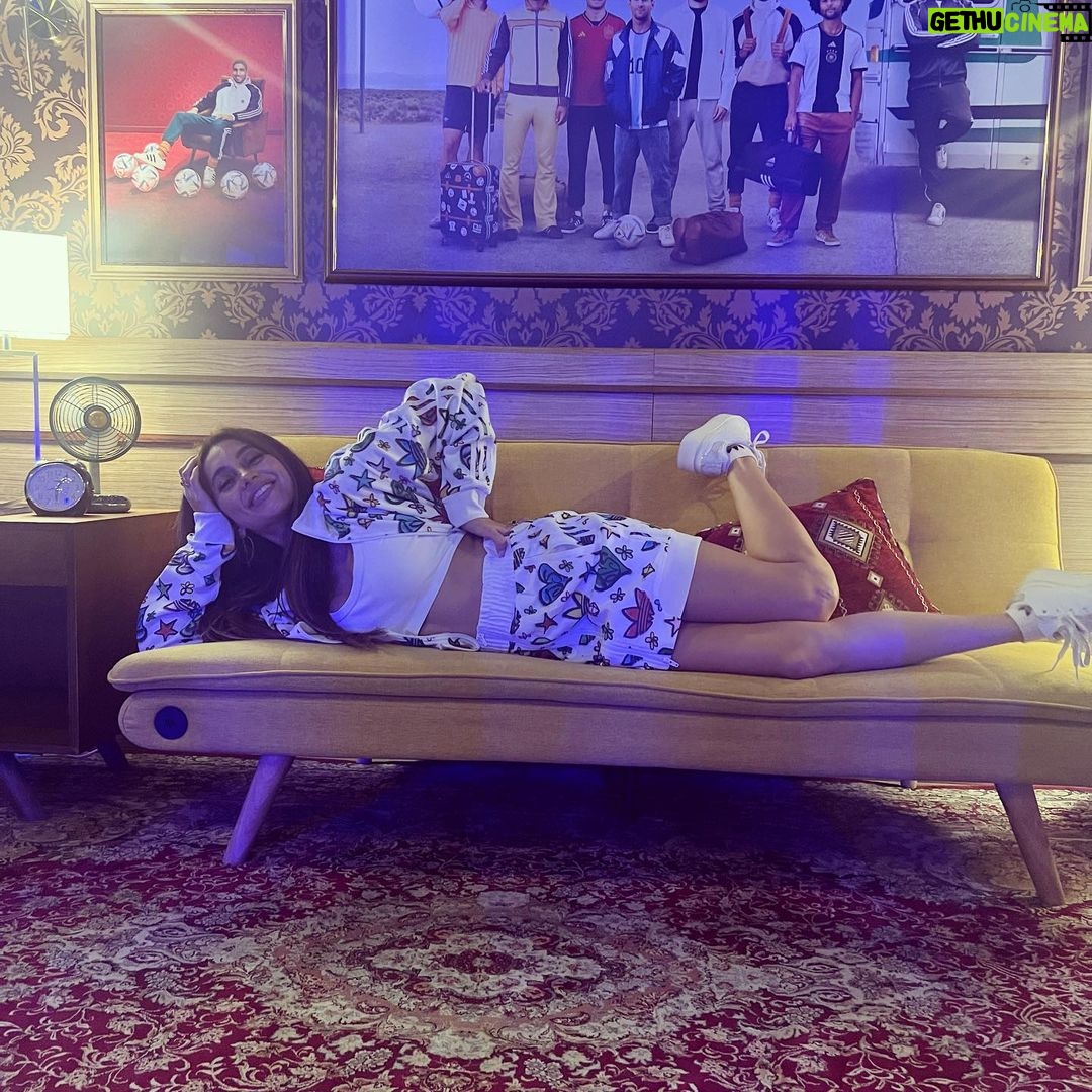 Anusha Dandekar Instagram - If you can’t be at the match live, the couch is the next best seat in the house… luckily I was just posing before I got to the stadium in Qatar! Sooo good! Grateful.☺️ @adidasindia #impossibleisnothing 🤍