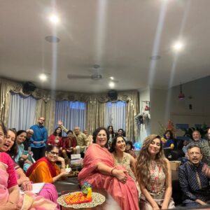 Anusha Dandekar Instagram - Diwali at home was a first and last…
But the BEST EVER! The perfect way to start the new year… my heart is so so full, so grateful. 
Blessings on blessings to you all… 
❤️🪔❤️